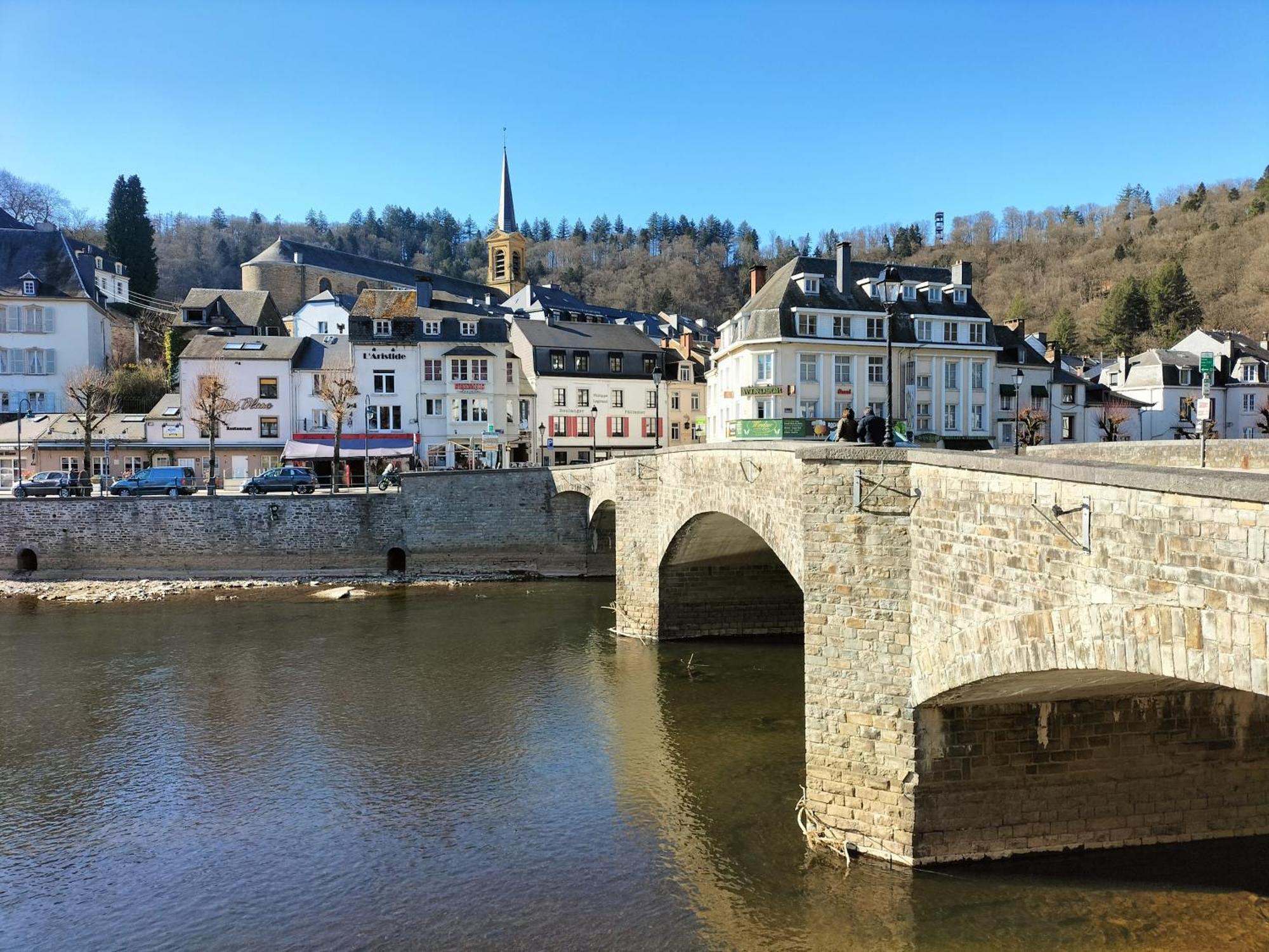 L'Alcove De Ide Hotel Bouillon Kültér fotó
